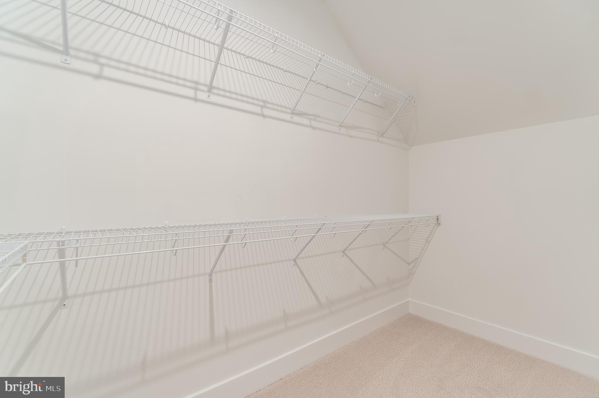 1696 Bandit Loop Reston, VA 20190 - Photo 23 of 41
