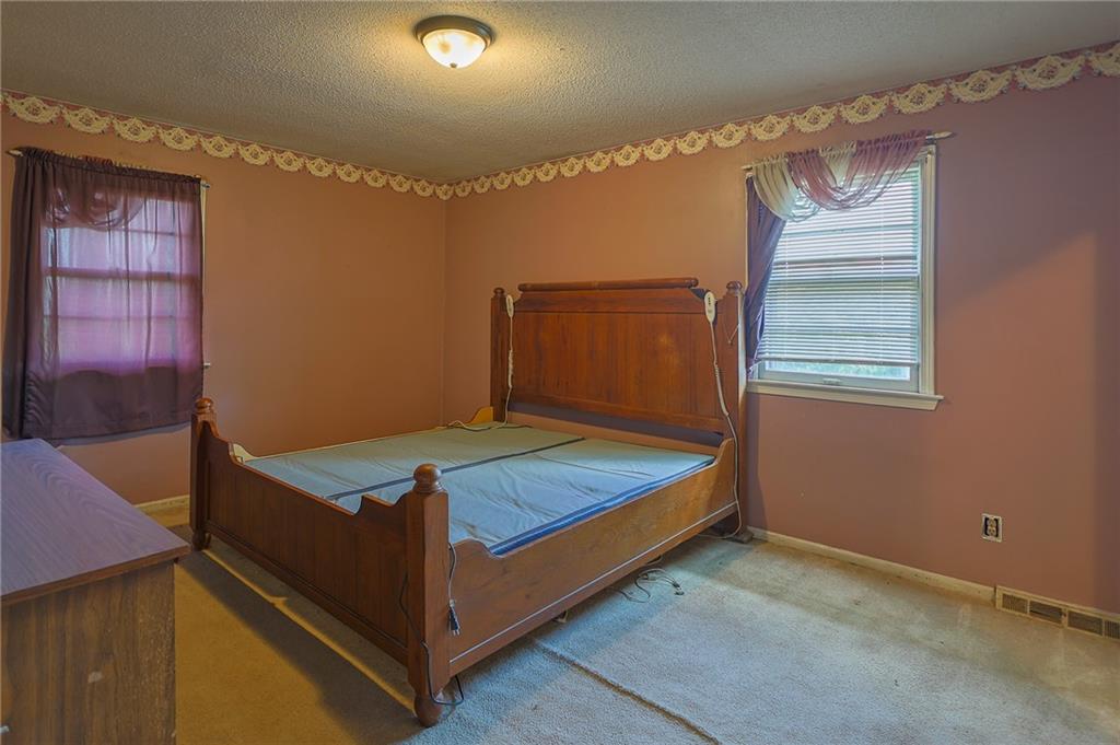 13137 Norris Road Rayville, MO 64084 - Photo 7 of 18