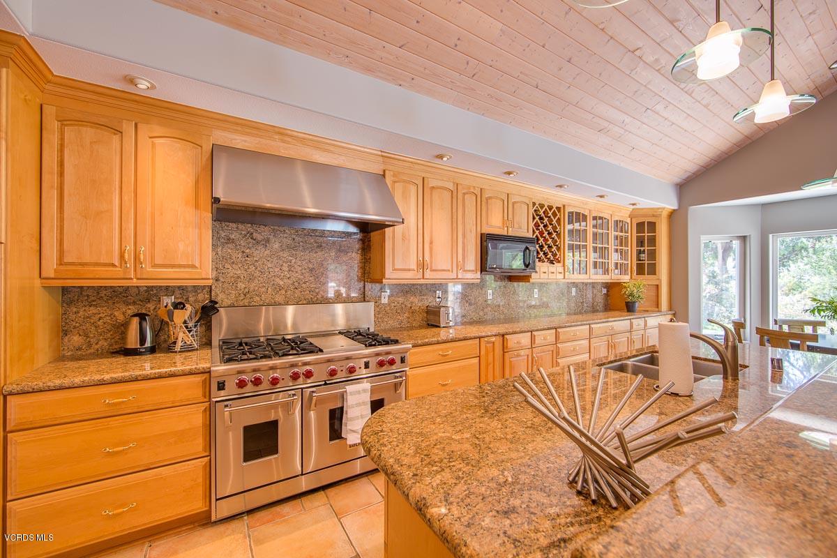 349 Longbranch Road Simi Valley, CA 93065 - Photo 8 of 33 349Longbranch-18