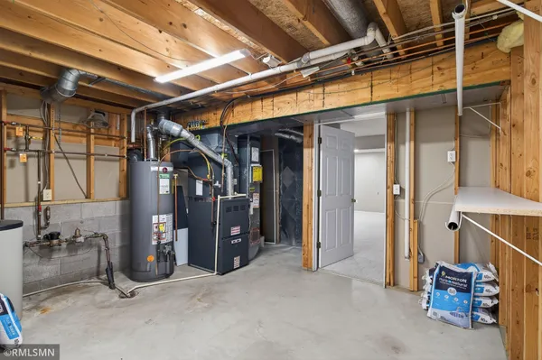 $585,000 | 10005 Antrim Court, Woodbury, MN 55129