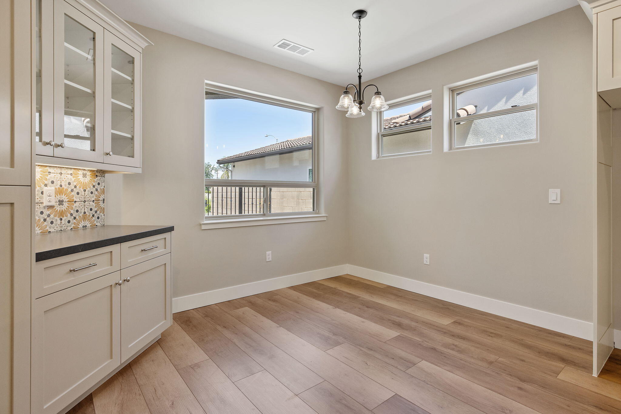 546 Little Lane Exeter, CA 93221 - Photo 15 of 41 15-web-or-mls-713A2399