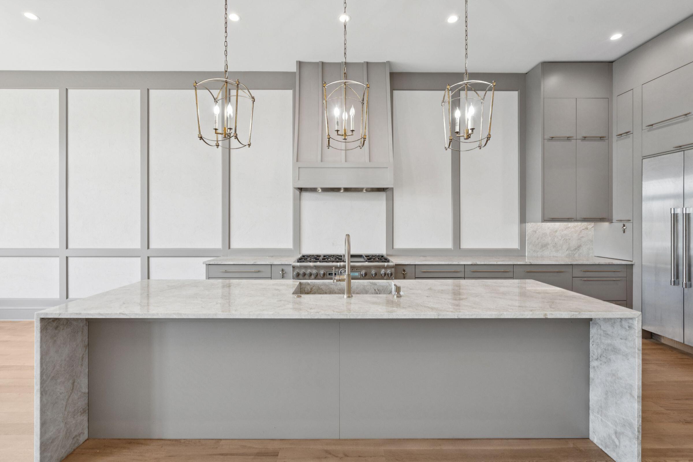 4 Exchange Street Charleston, SC 29401 - Photo 13 of 69 4ExchangeSt-KeenEyeMarketing-018