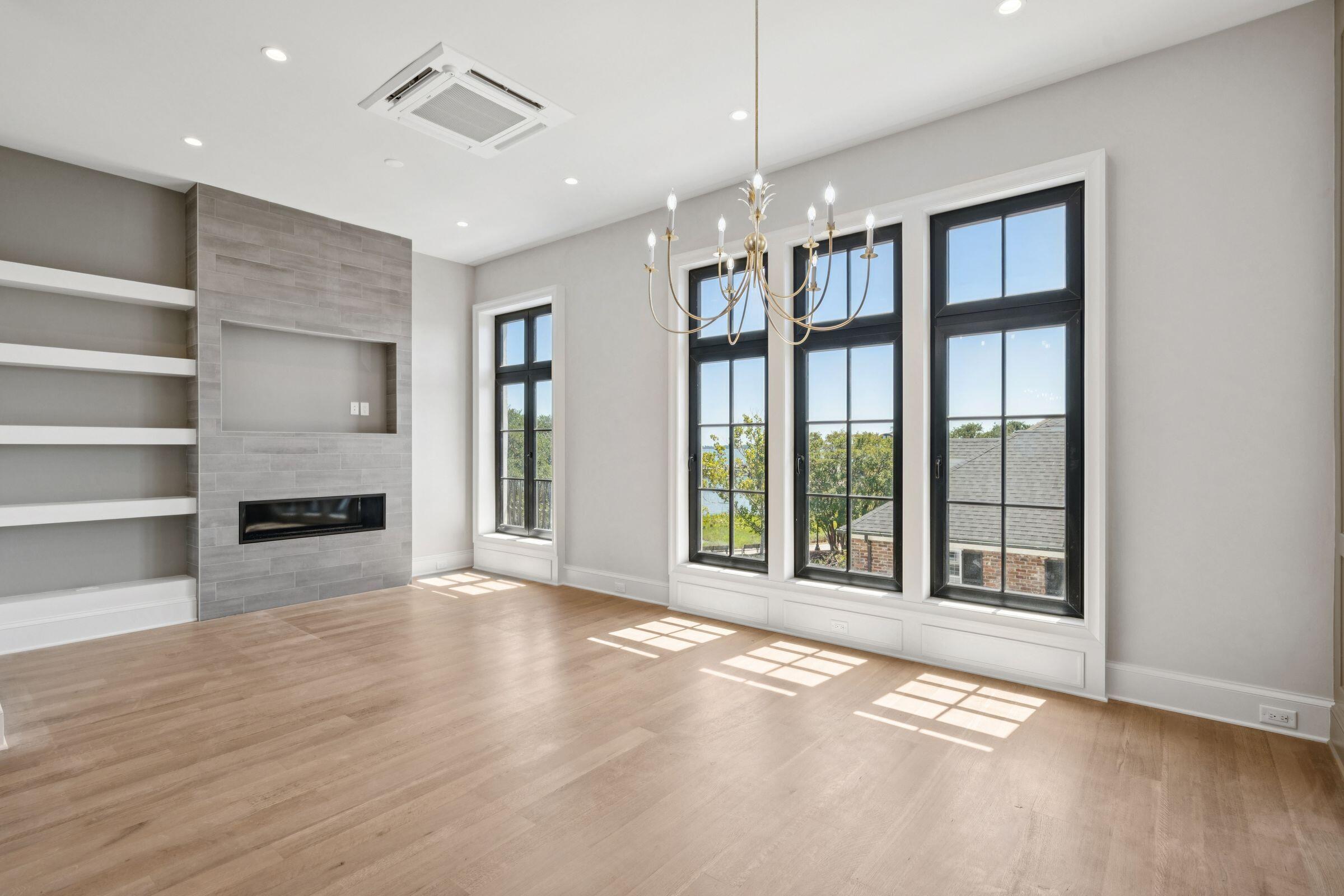 4 Exchange Street Charleston, SC 29401 - Photo 16 of 69 4ExchangeSt-KeenEyeMarketing-020