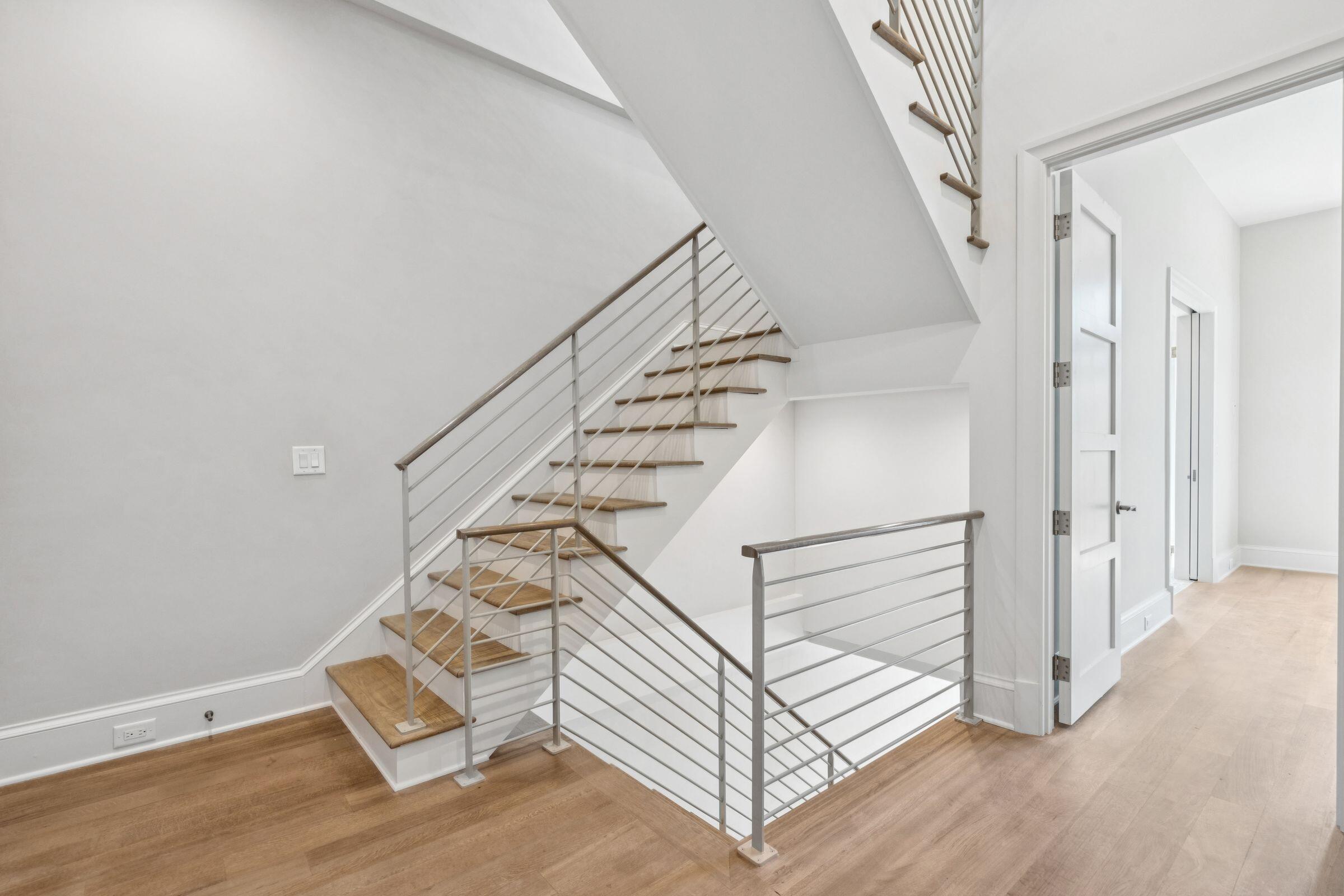 4 Exchange Street Charleston, SC 29401 - Photo 22 of 69 4ExchangeSt-KeenEyeMarketing-025