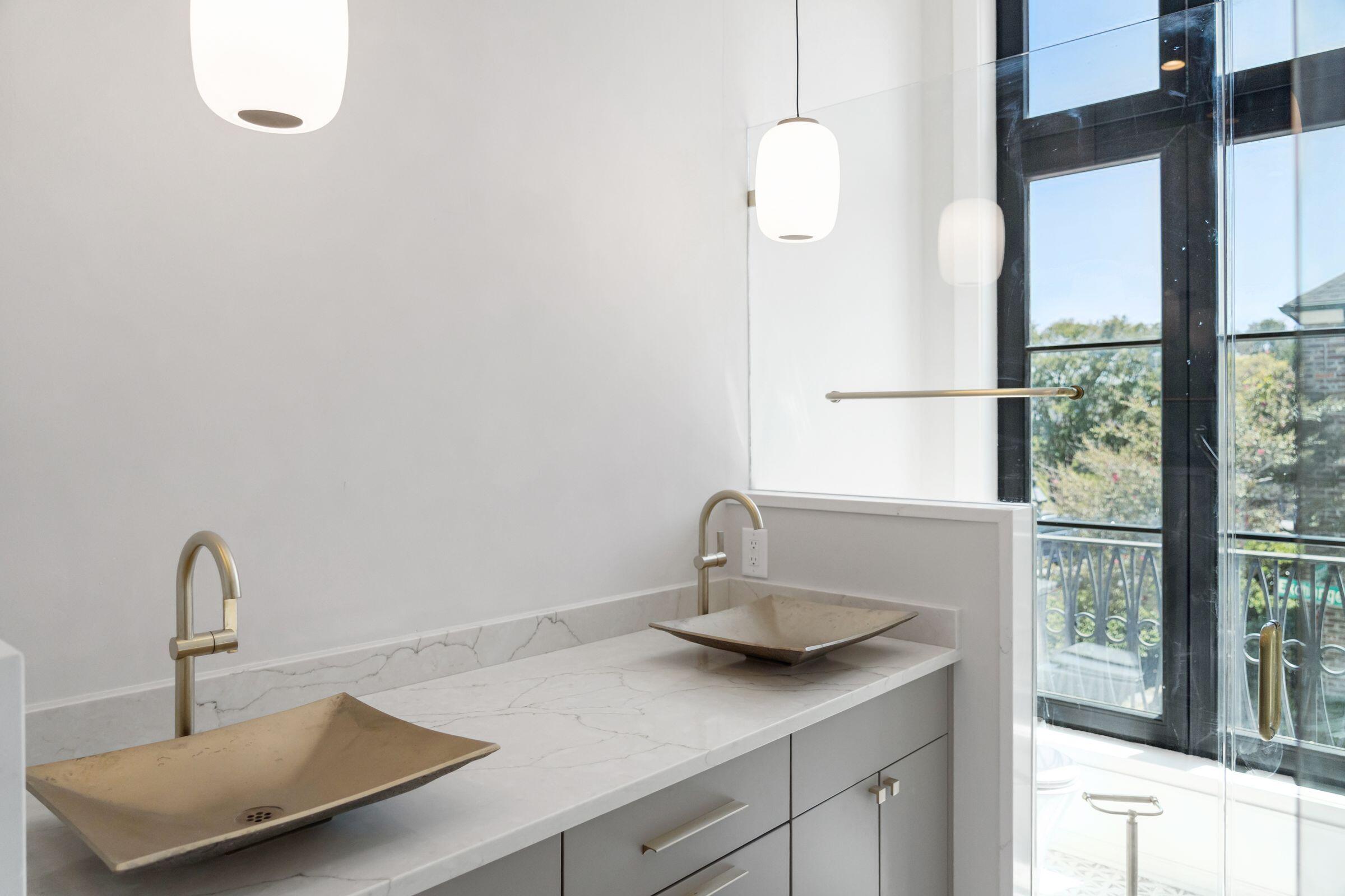 4 Exchange Street Charleston, SC 29401 - Photo 29 of 69 4ExchangeSt-KeenEyeMarketing-036