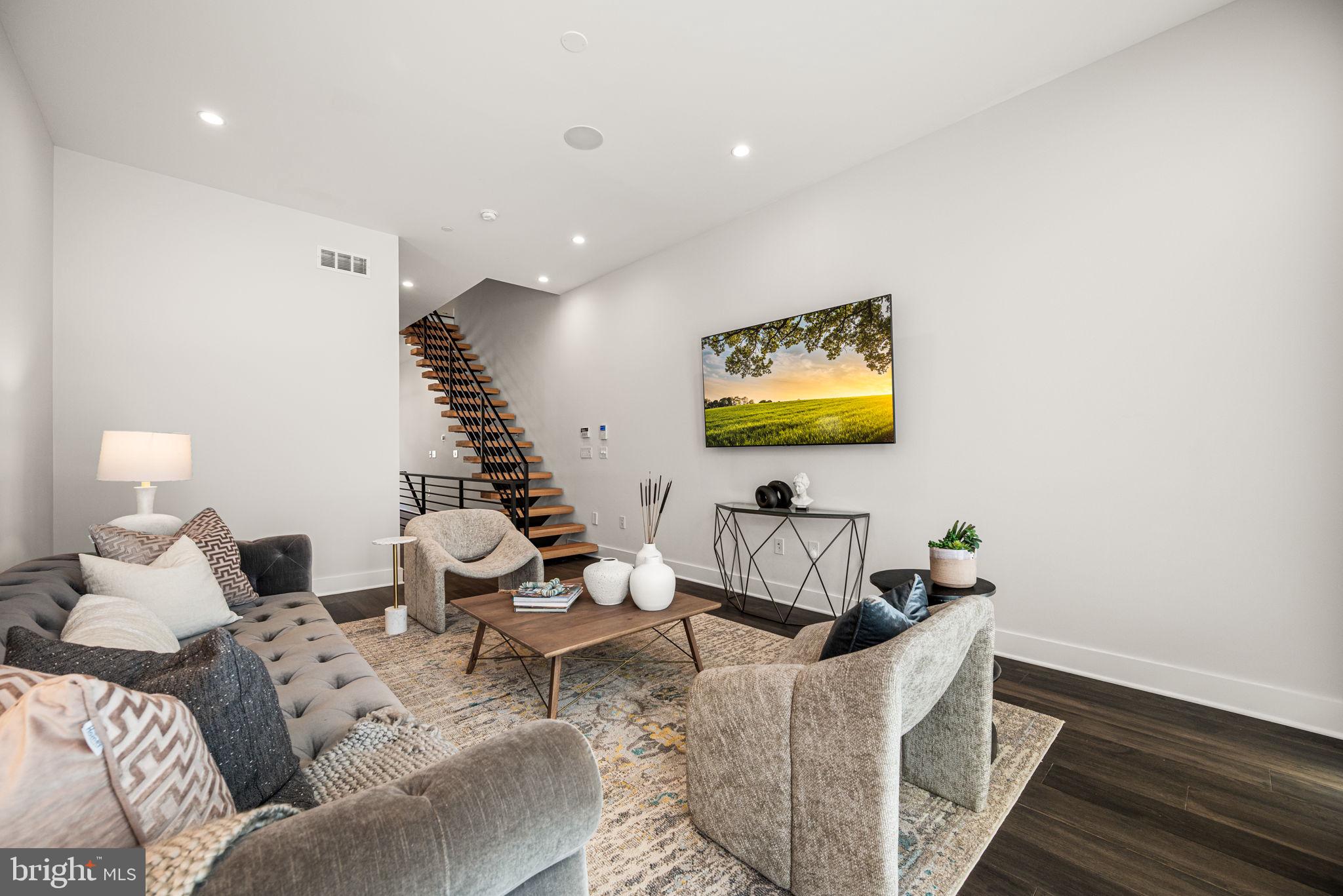 1217 Bainbridge Street Philadelphia, PA 19147 - Photo 19 of 59