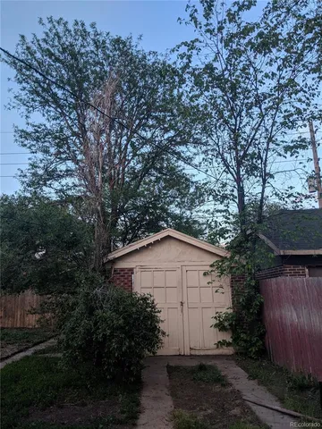 $639,900 | 2034 South Lincoln Street, Denver, CO 80210