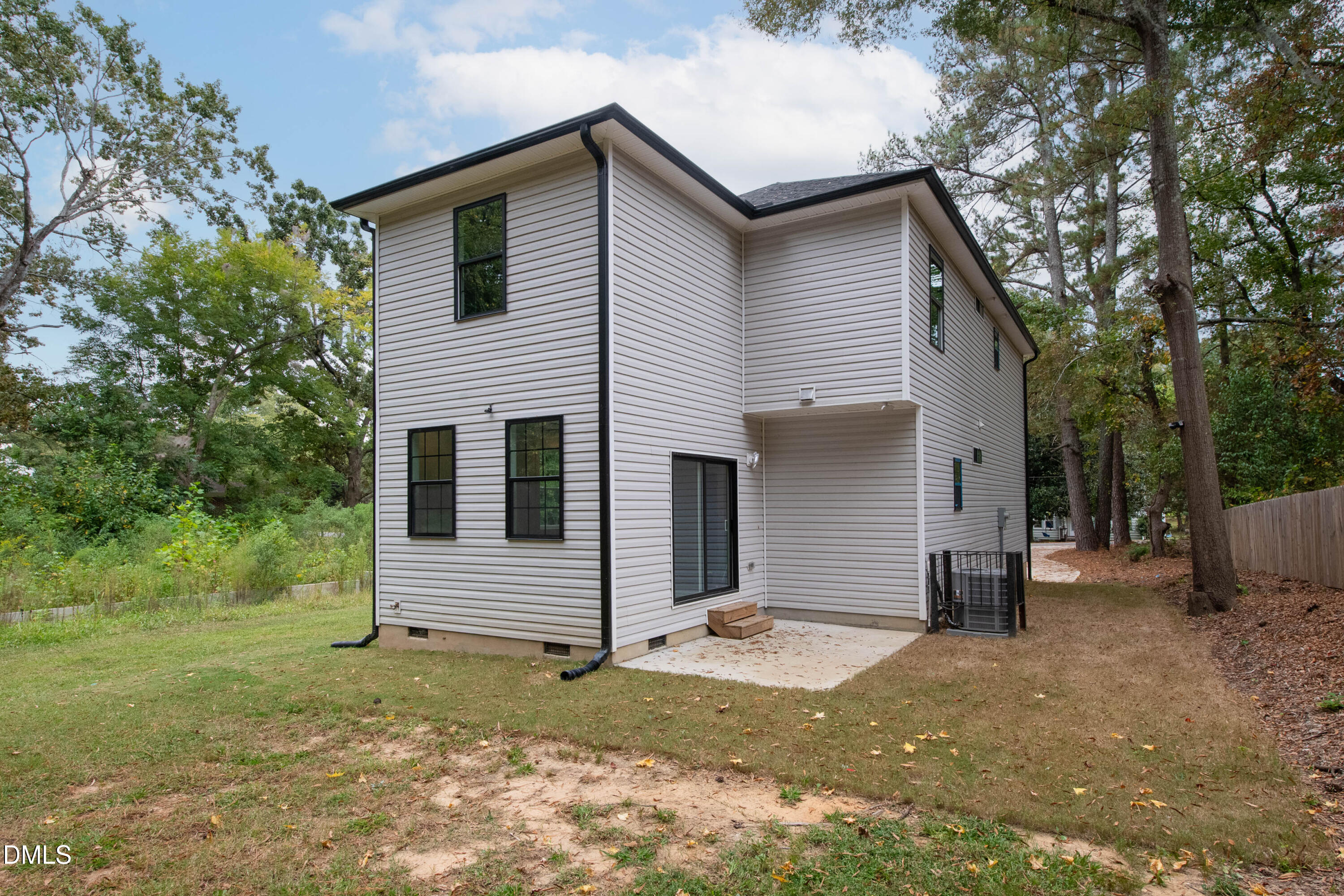2513 Rochelle Street Durham, NC 27703 - Photo 28 of 31 28