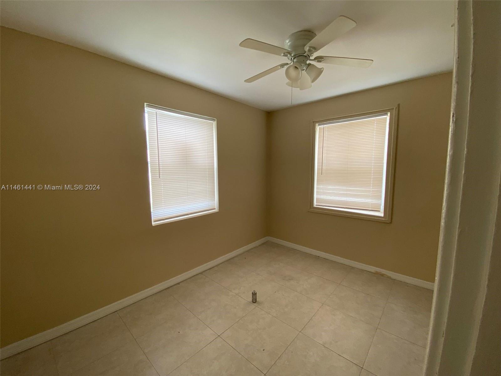 547 West 3rd Street Riviera Beach, FL 33404 - Photo 12 of 37 Gallery Image 12
