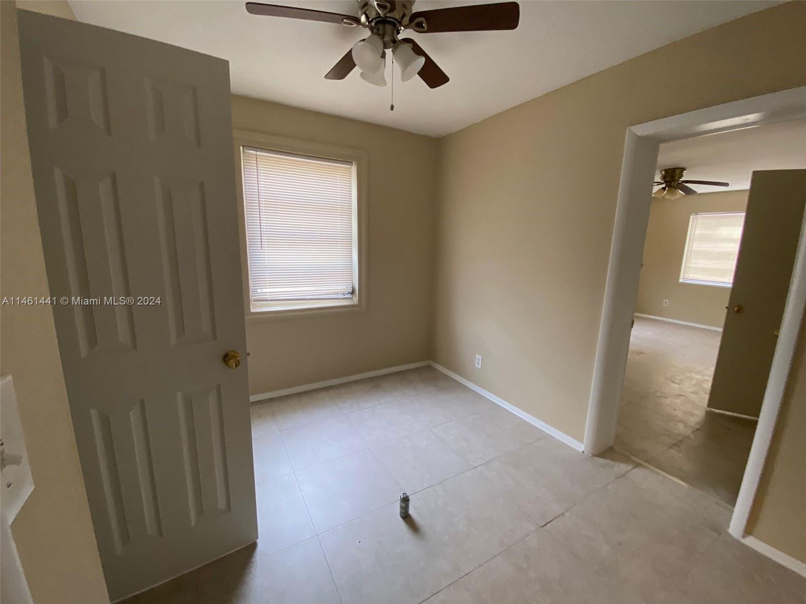 547 West 3rd Street Riviera Beach, FL 33404 - Photo 13 of 37 Gallery Image 13
