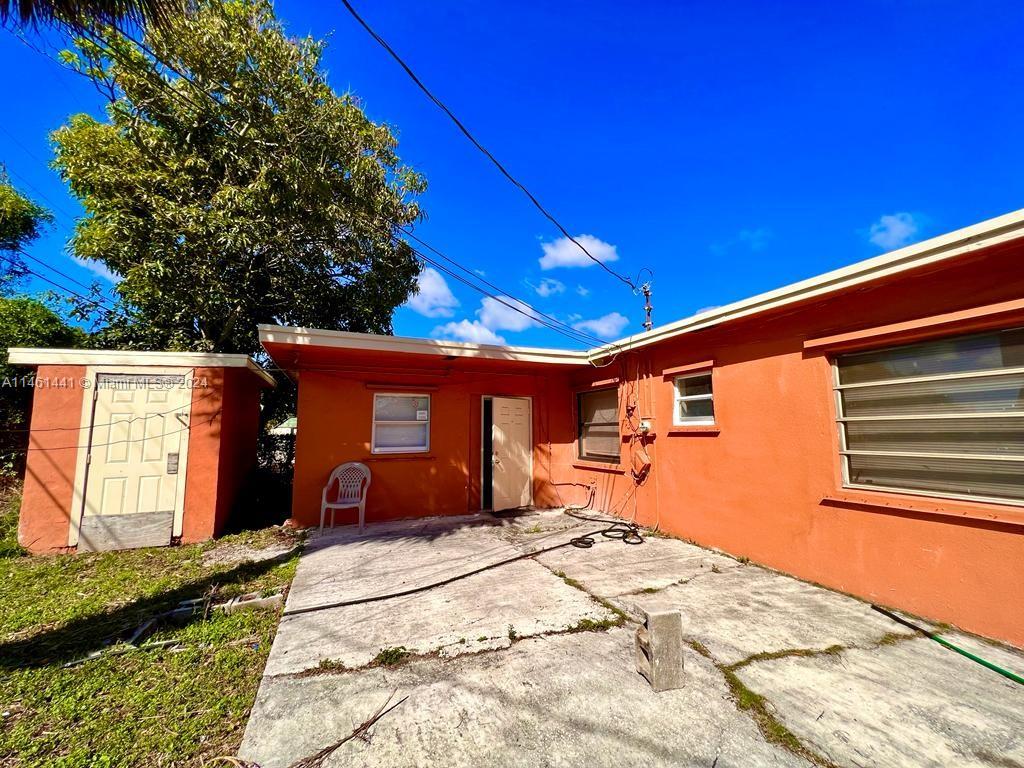 547 West 3rd Street Riviera Beach, FL 33404 - Photo 33 of 37 Gallery Image 33