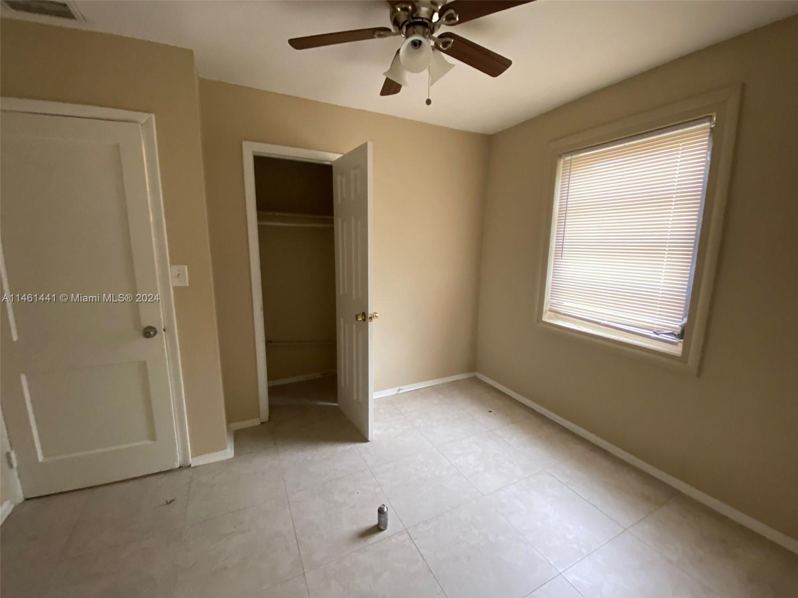 547 West 3rd Street Riviera Beach, FL 33404 - Photo 9 of 37 Gallery Image 9