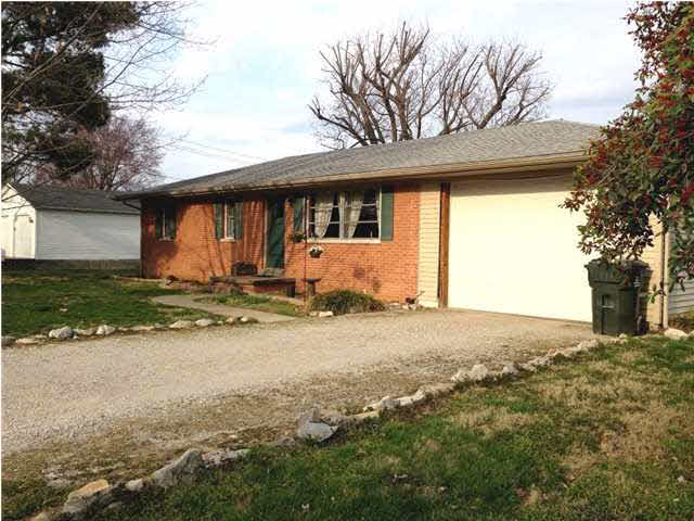 6222 North Grandriver Road Newburgh, IN 47630 - Photo 4 of 30 Gallery Image 4