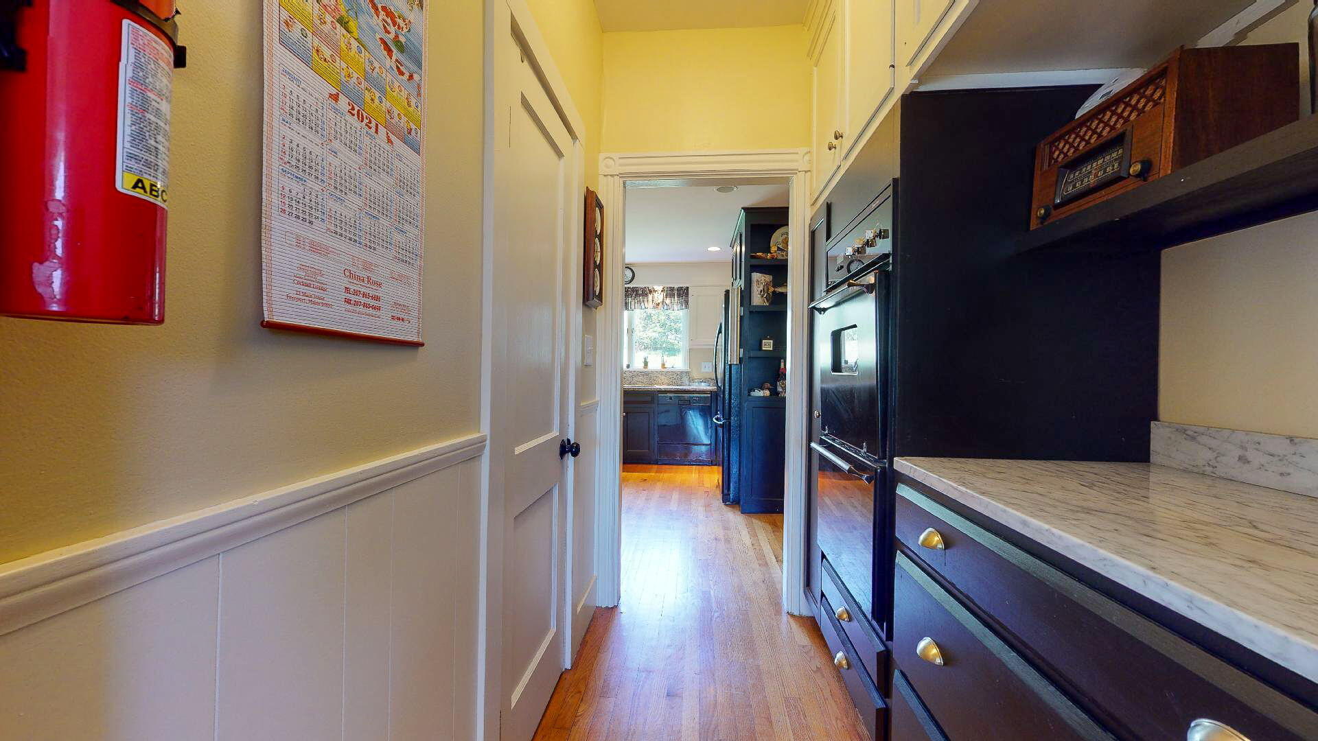 255 Main Street Cumberland, ME 04021 - Photo 13 of 41 41-web-or-mls-254-Main-St-05142022_19111