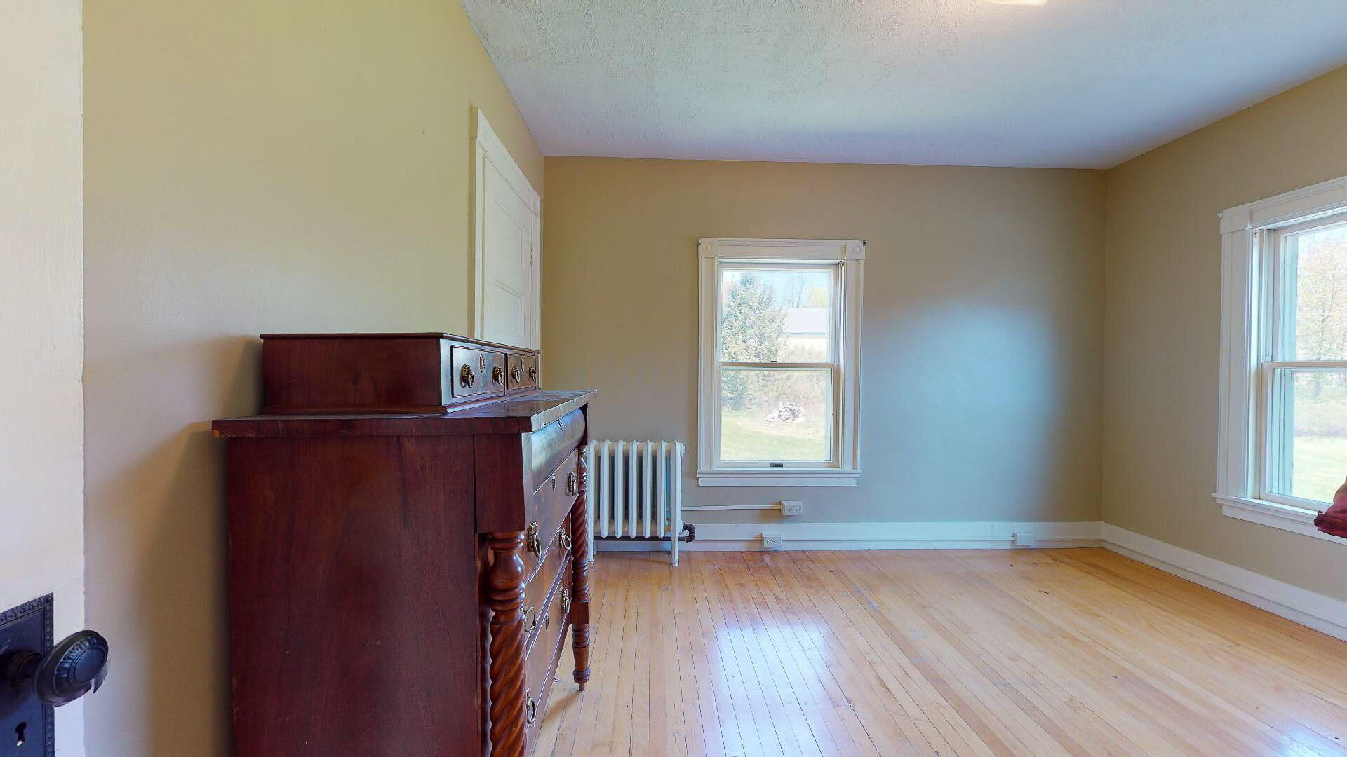 255 Main Street Cumberland, ME 04021 - Photo 24 of 41 49-web-or-mls-254-Main-St-05142022_19152
