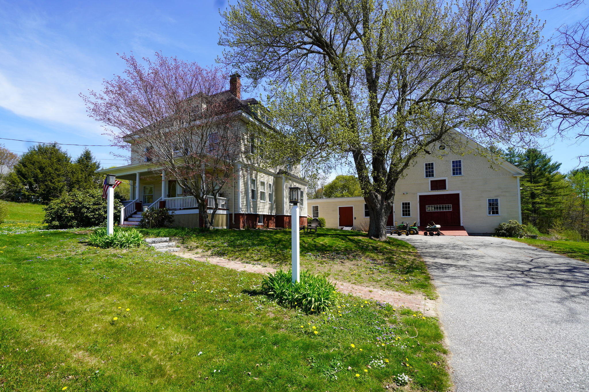 255 Main Street Cumberland, ME 04021 - Photo 3 of 41 1-web-or-mls-DSC07546