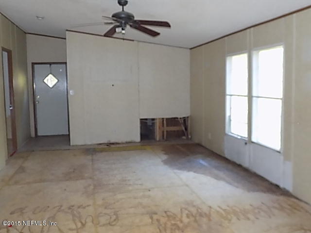 511 Forgotten Way Jacksonville, FL 32221 - Photo 5 of 12 DSCN0817