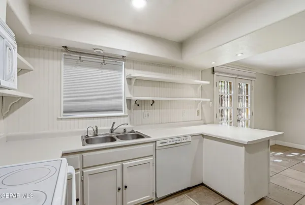 $220,000 | 500 Thunderbird Drive, Unit 80, El Paso, TX 79912