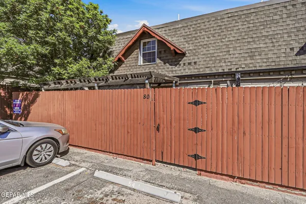 $220,000 | 500 Thunderbird Drive, Unit 80, El Paso, TX 79912