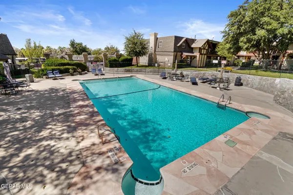 $220,000 | 500 Thunderbird Drive, Unit 80, El Paso, TX 79912