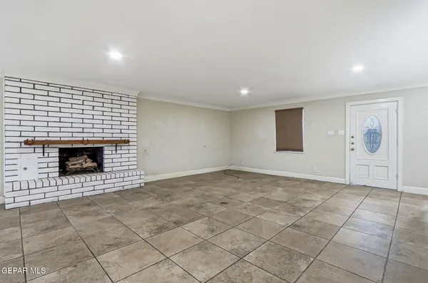 $220,000 | 500 Thunderbird Drive, Unit 80, El Paso, TX 79912