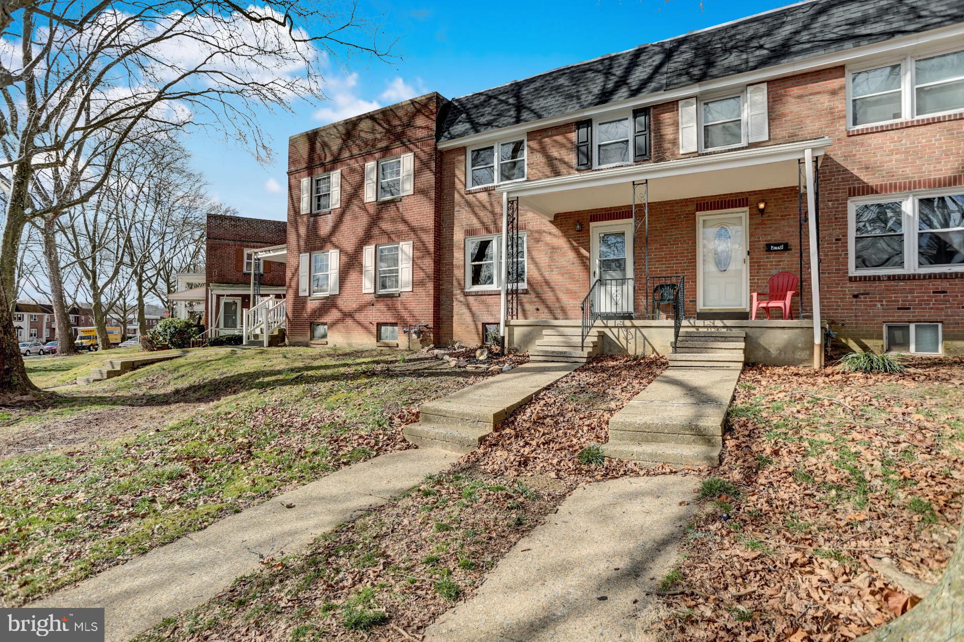 212 Sycamore Road West Reading, PA 19611 - Photo 2 of 27