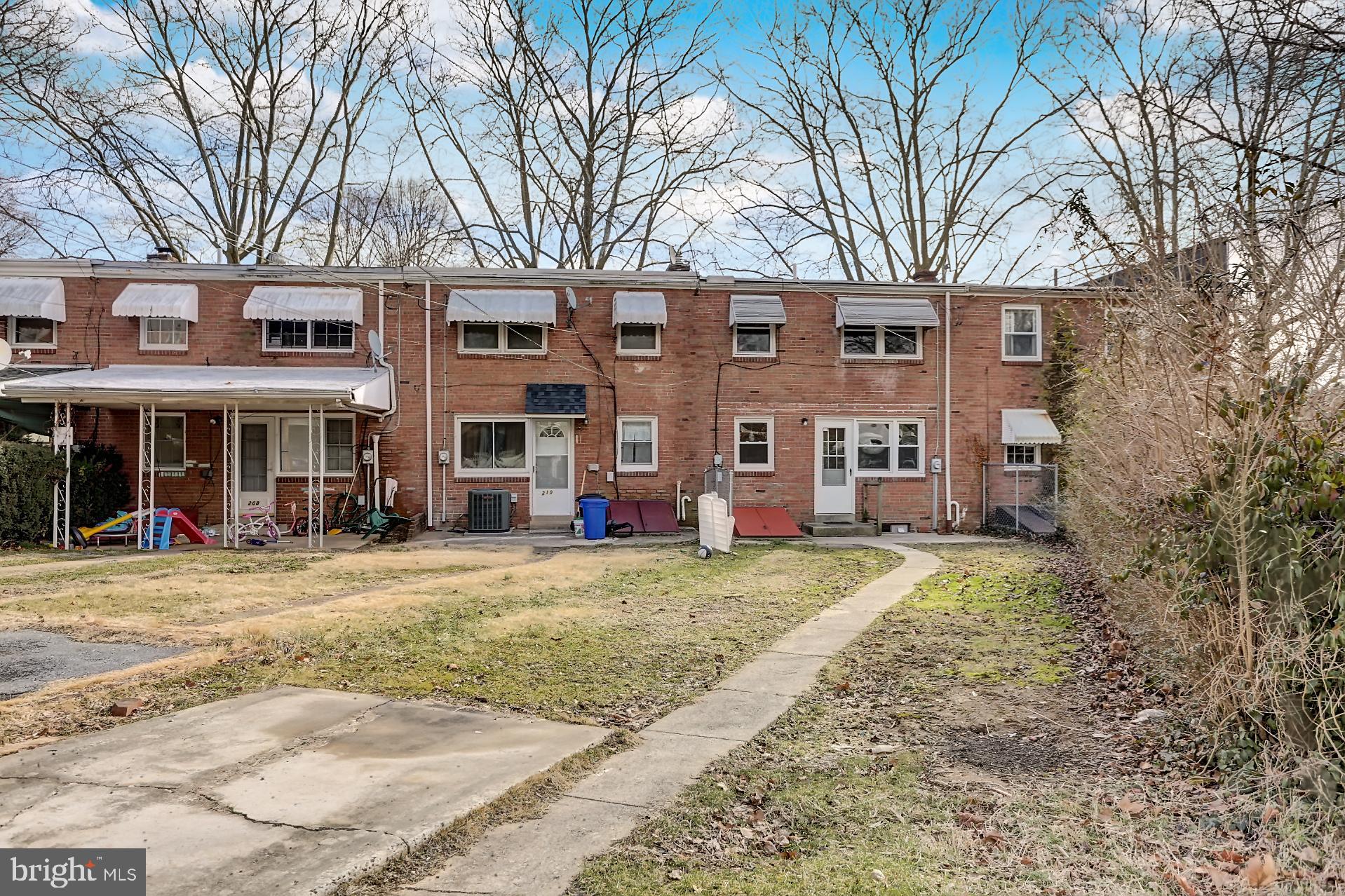 212 Sycamore Road West Reading, PA 19611 - Photo 23 of 27