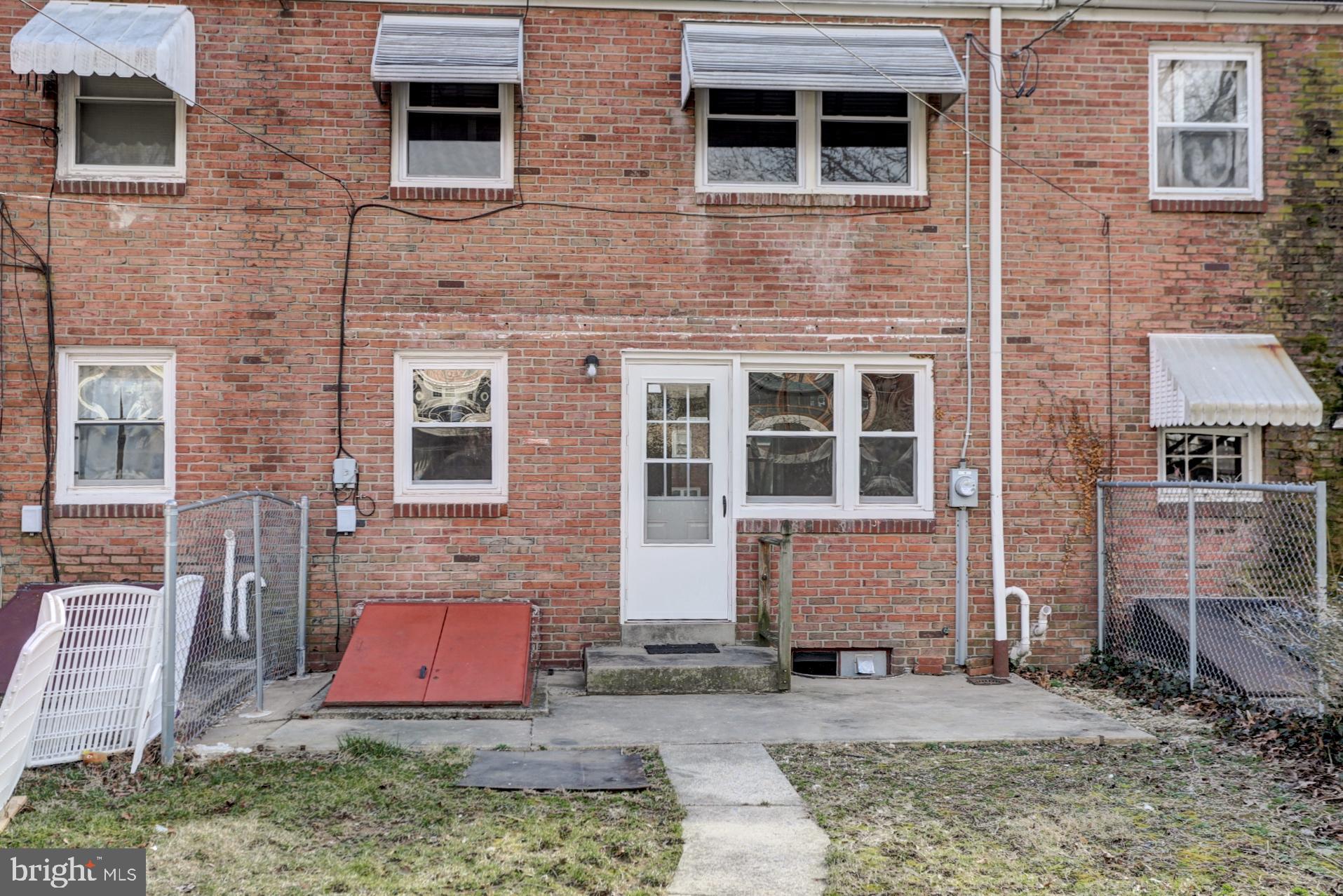 212 Sycamore Road West Reading, PA 19611 - Photo 25 of 27