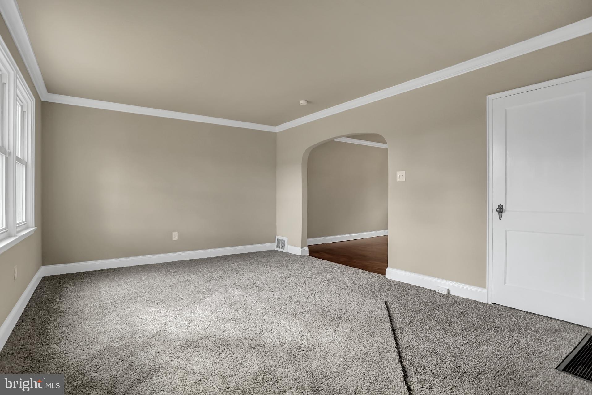 212 Sycamore Road West Reading, PA 19611 - Photo 4 of 27