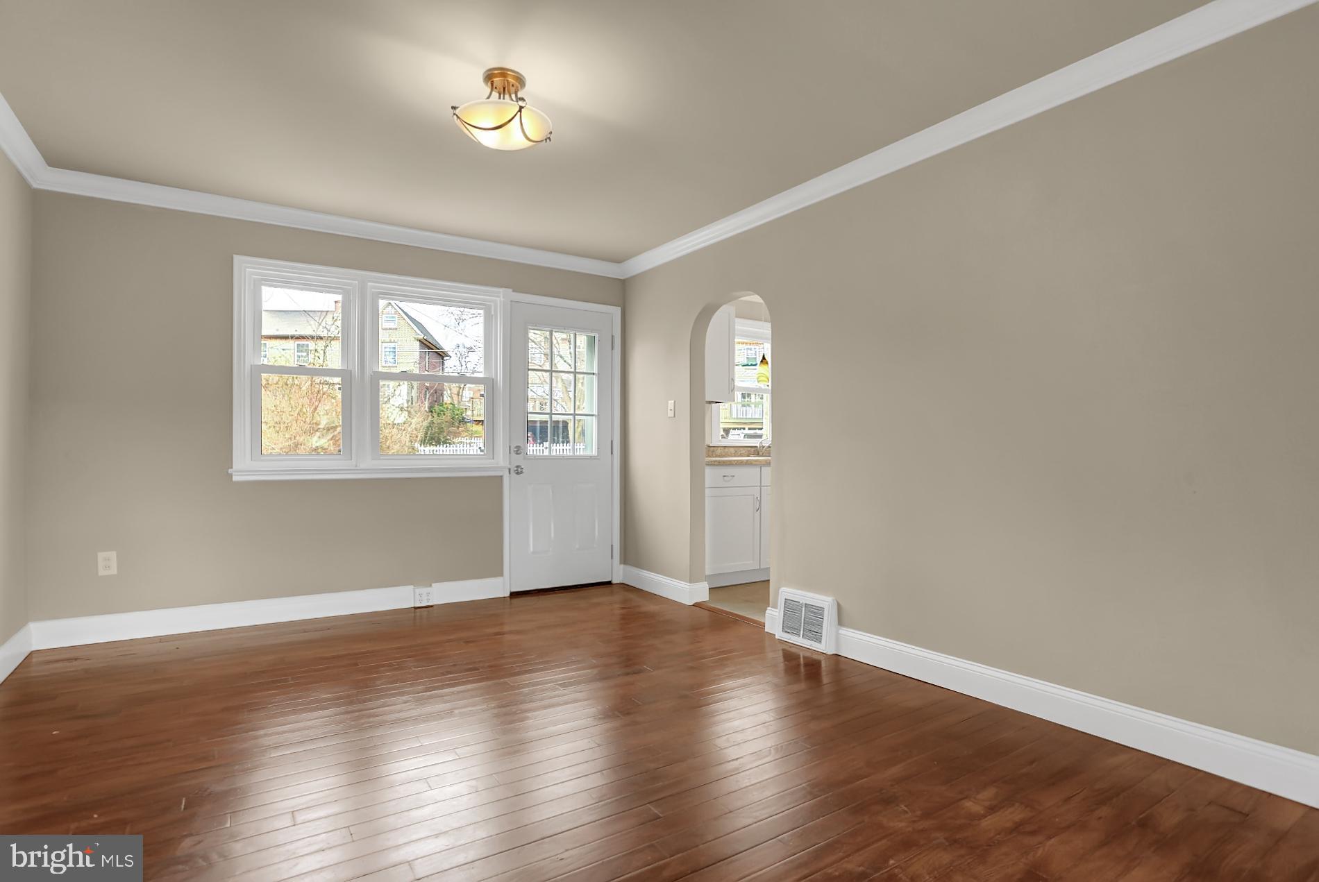 212 Sycamore Road West Reading, PA 19611 - Photo 6 of 27