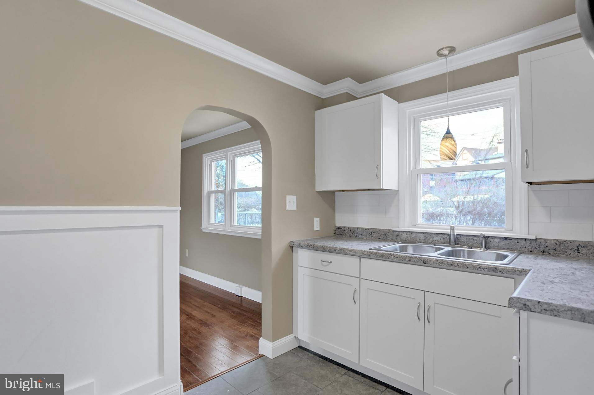 212 Sycamore Road West Reading, PA 19611 - Photo 9 of 27