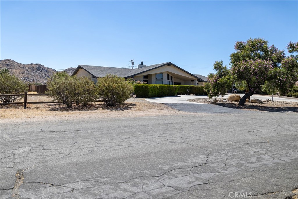 16058 Venango Road Apple Valley, CA 92307 - Photo 46 of 57