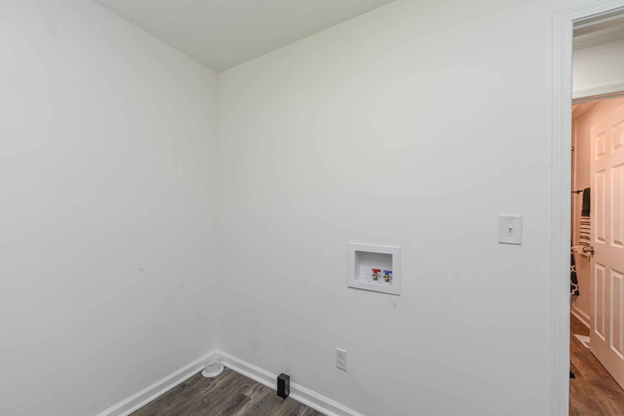 665 Hog Back Ridge Road Bethpage, TN 37022 - Photo 50 of 66 a view of a small space