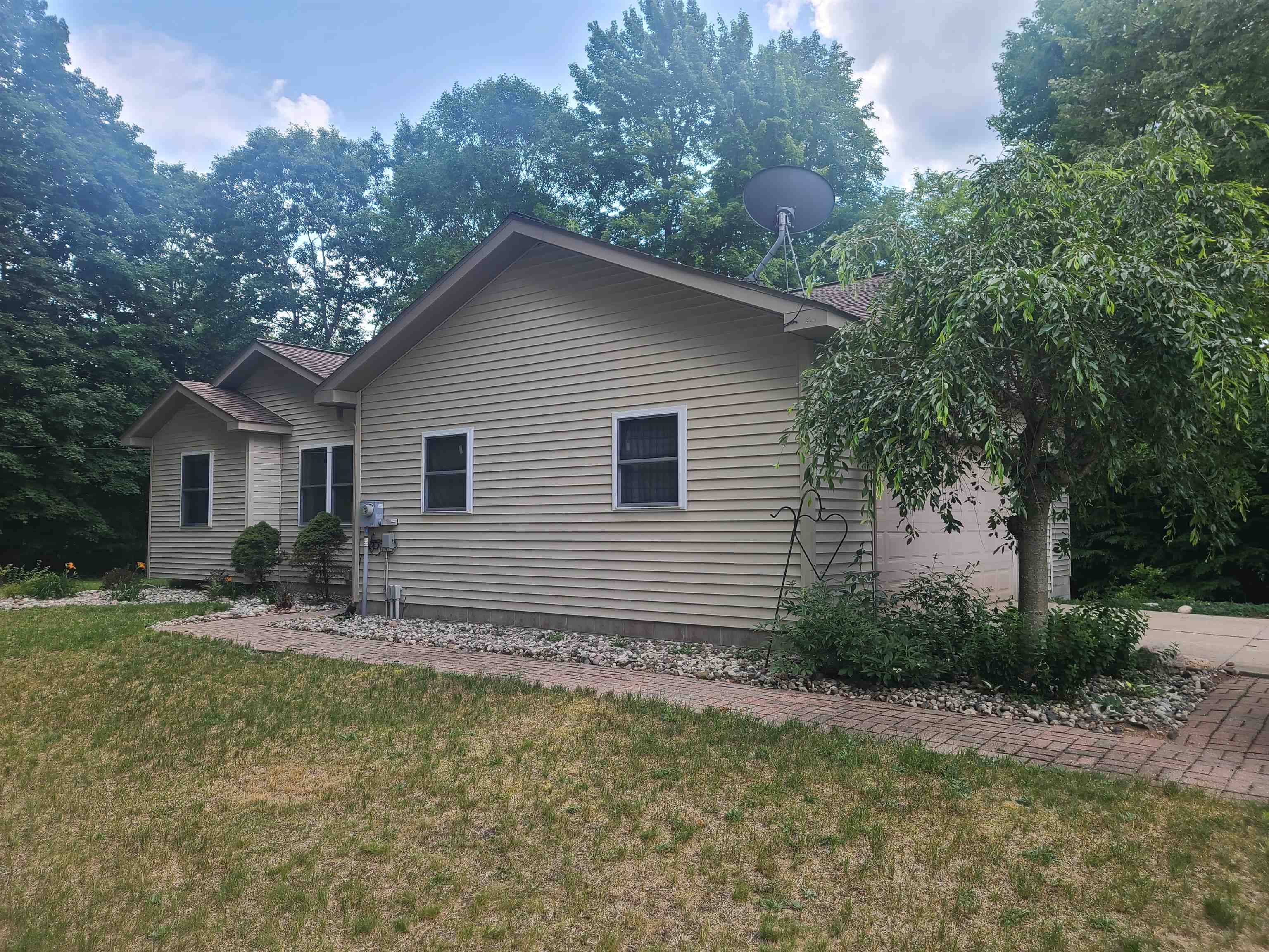 8188 Sparling Road Fife Lake, MI 49633 - Photo 6 of 38