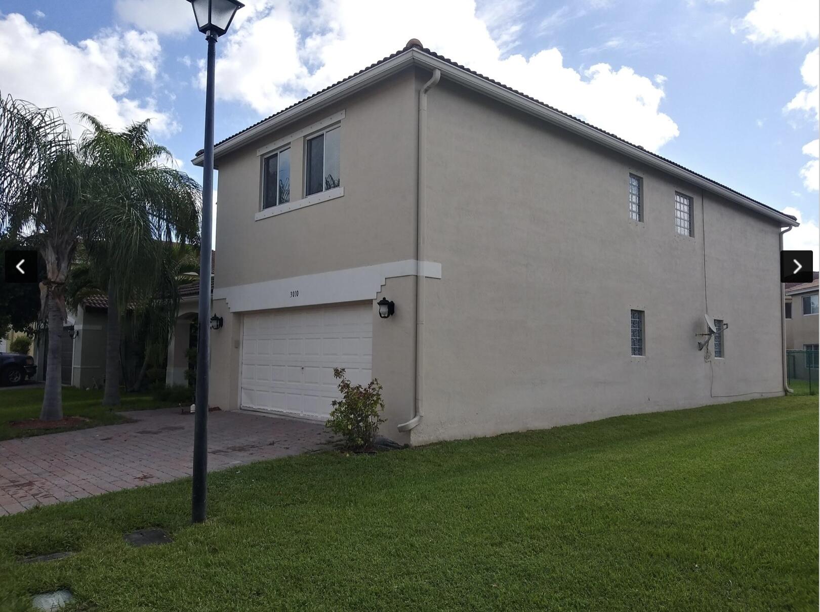 3010 Bernardo Lane Riviera Beach, FL 33407 - Photo 10 of 31 386D4EC1-FA10-4F2B-B131-3EB2B2A9A0D3