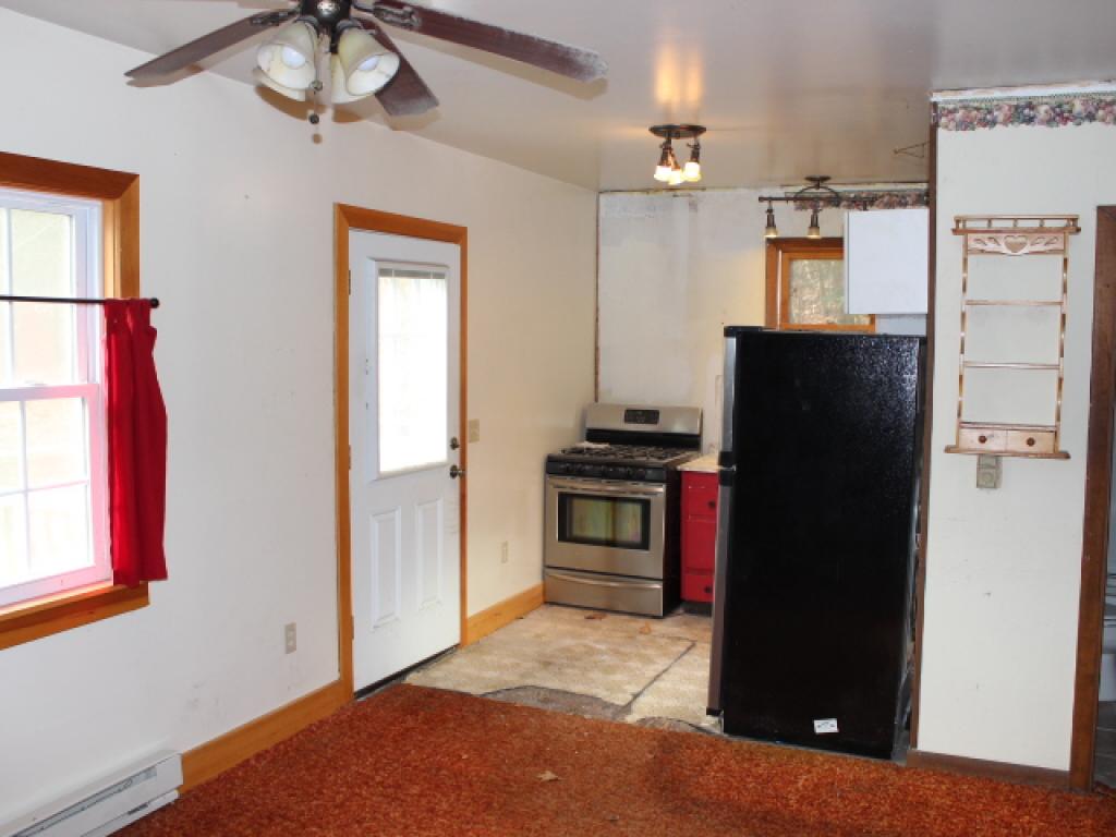 44 Pine Ridge Drive Putney, VT 05346 - Photo 3 of 12