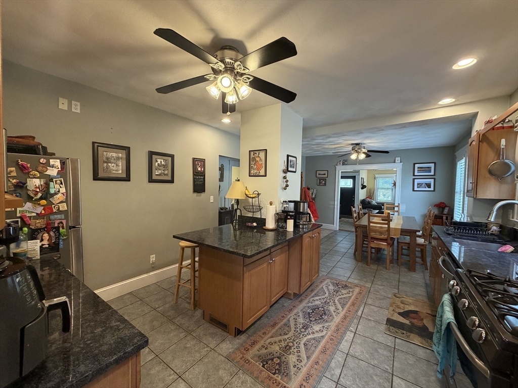 23 Derby Road, Unit 1 Watertown, MA 02472 - Photo 8 of 25
