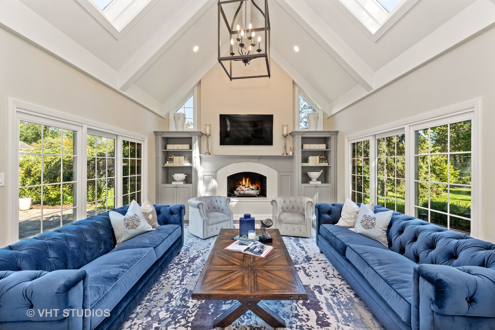 527 Princeton Road Hinsdale, IL 60521 - Photo 4 of 35