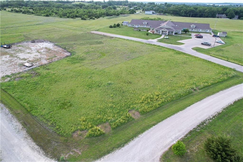 Country Lane Council Grove, KS 66846 - Photo 6 of 8