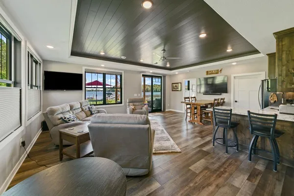 $925,000 | 51235 Amber Avenue, Stanchfield, MN 55080