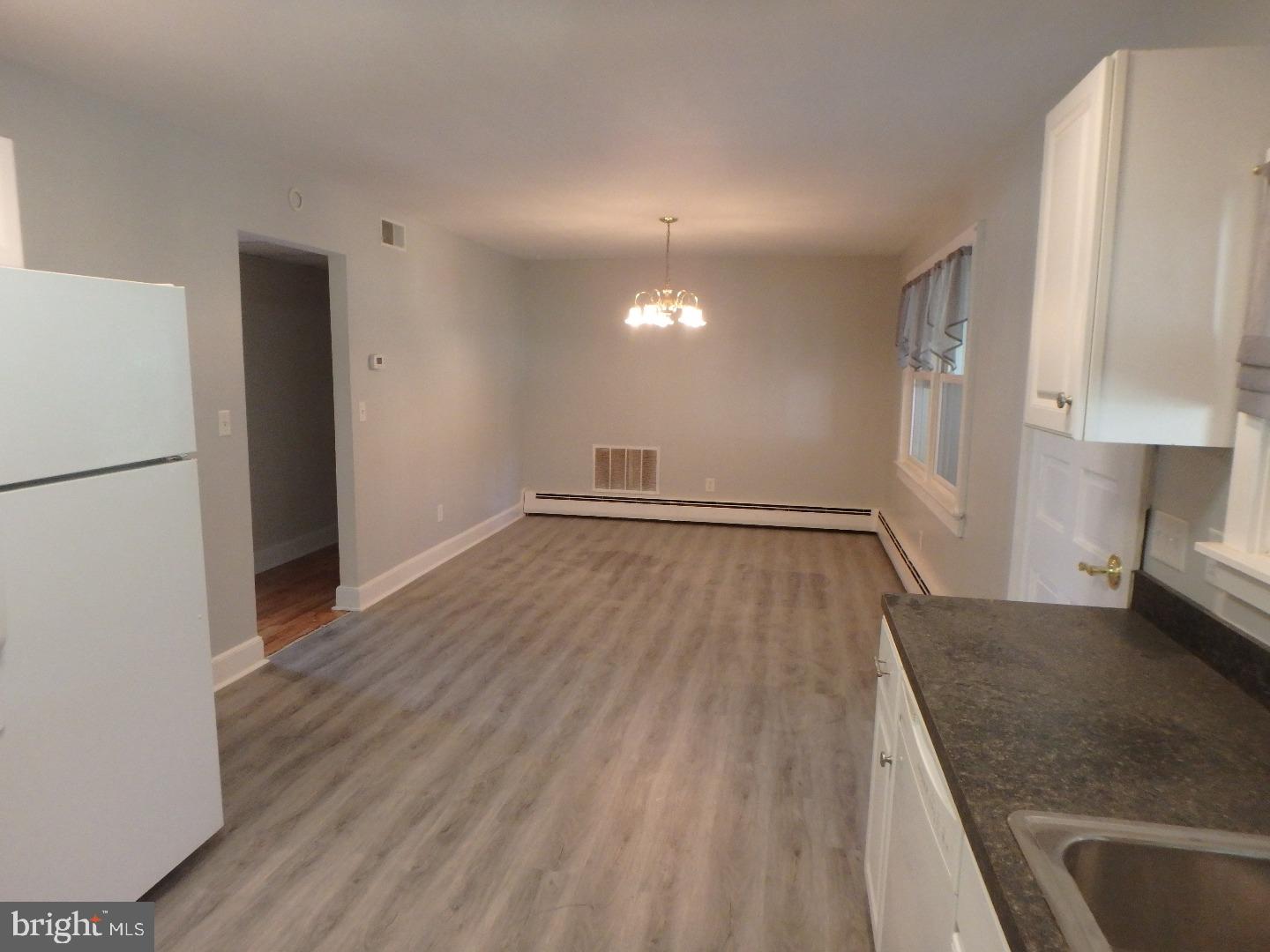 1047 Bear Road New Castle, DE 19720 - Photo 9 of 23 Gallery Image 9