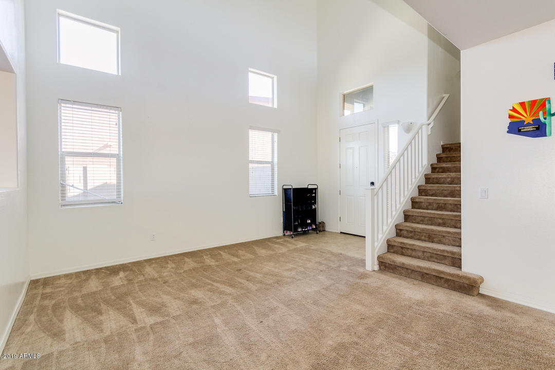 1006 South 202nd Lane Buckeye, AZ 85326 - Photo 6 of 23 09 South_202nd