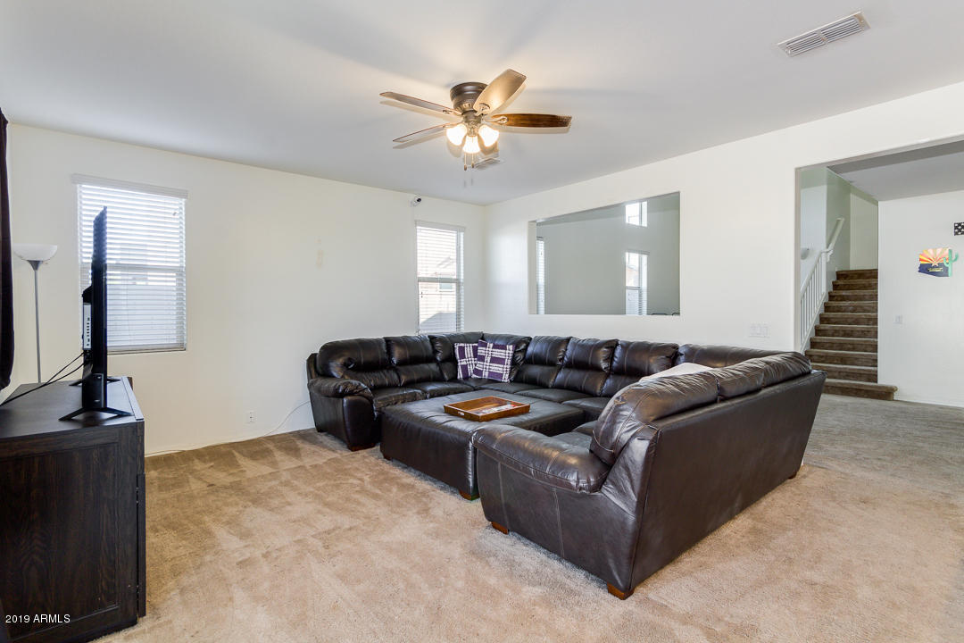 1006 South 202nd Lane Buckeye, AZ 85326 - Photo 7 of 23 10 South_202nd