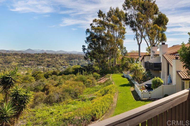 2118 Valleydale Lane Encinitas, CA 92024 - Photo 14 of 35 a view of a garden with an outdoor seating