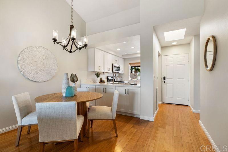 2118 Valleydale Lane Encinitas, CA 92024 - Photo 7 of 35