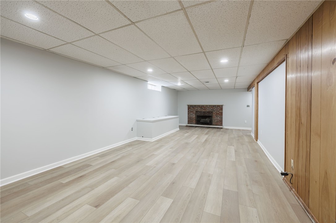 213 Governor Terrace Irondequoit, NY 14609 - Photo 20 of 29