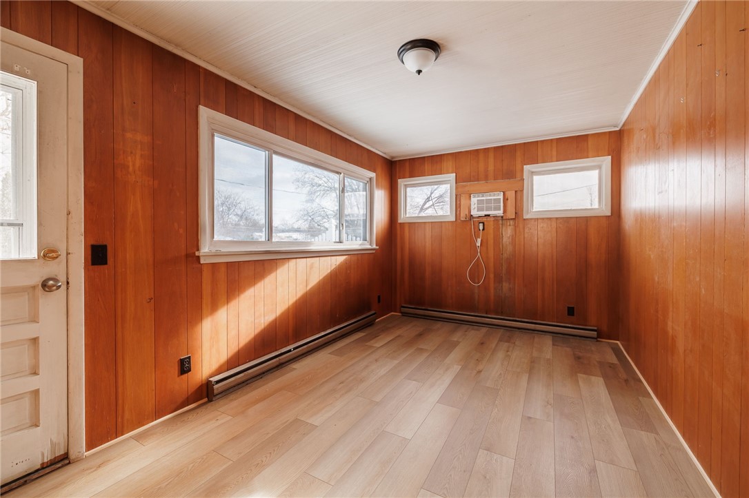 213 Governor Terrace Irondequoit, NY 14609 - Photo 26 of 29 Sunroom