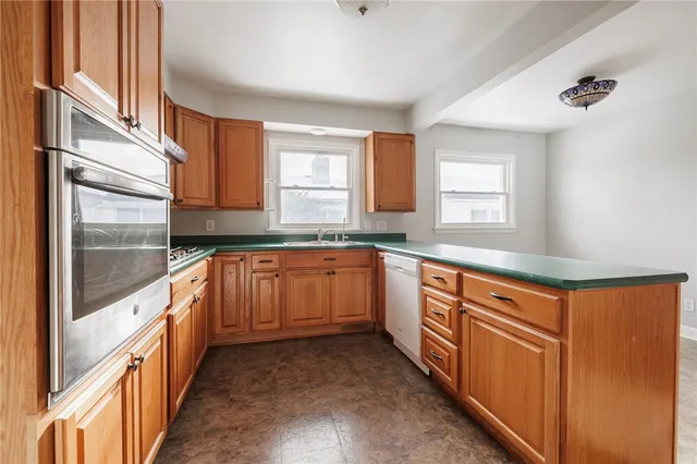 $2,750 | 213 Governor Terrace, Irondequoit, NY 14609