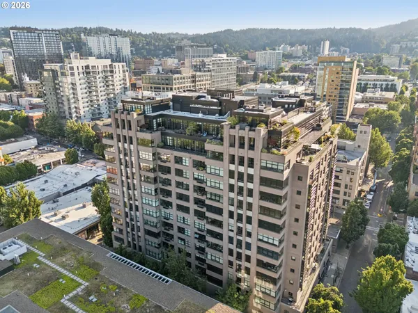 $550,000 | 333 Northwest 9th Avenue, Unit 1015, Portland, OR 97209