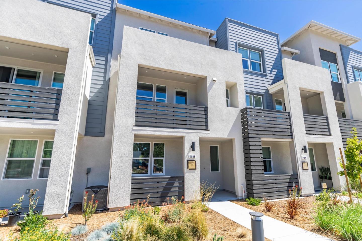 5007 Seashell Terrace San Ramon, CA 94583 - Photo 2 of 22